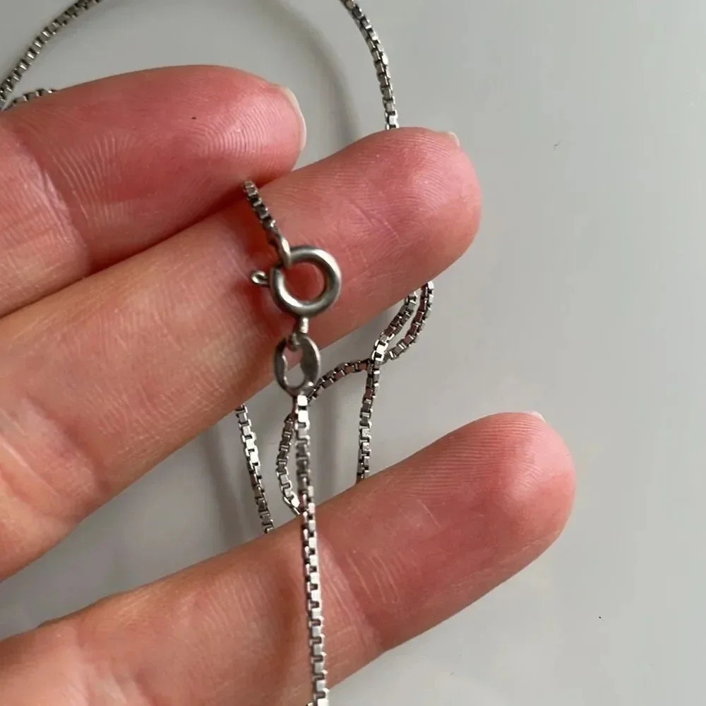 š„4/$20 SilverĀ PlatedāHeart Shaped Necklace with Charm - Picture 7 of 9